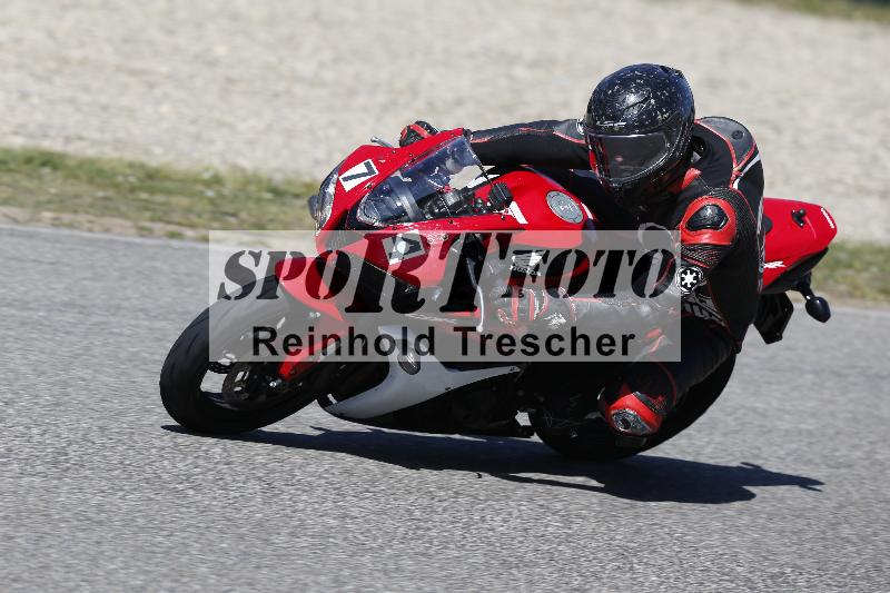 /07 09.04.2026 Cornu Master School ADR/Gruppe blau/74